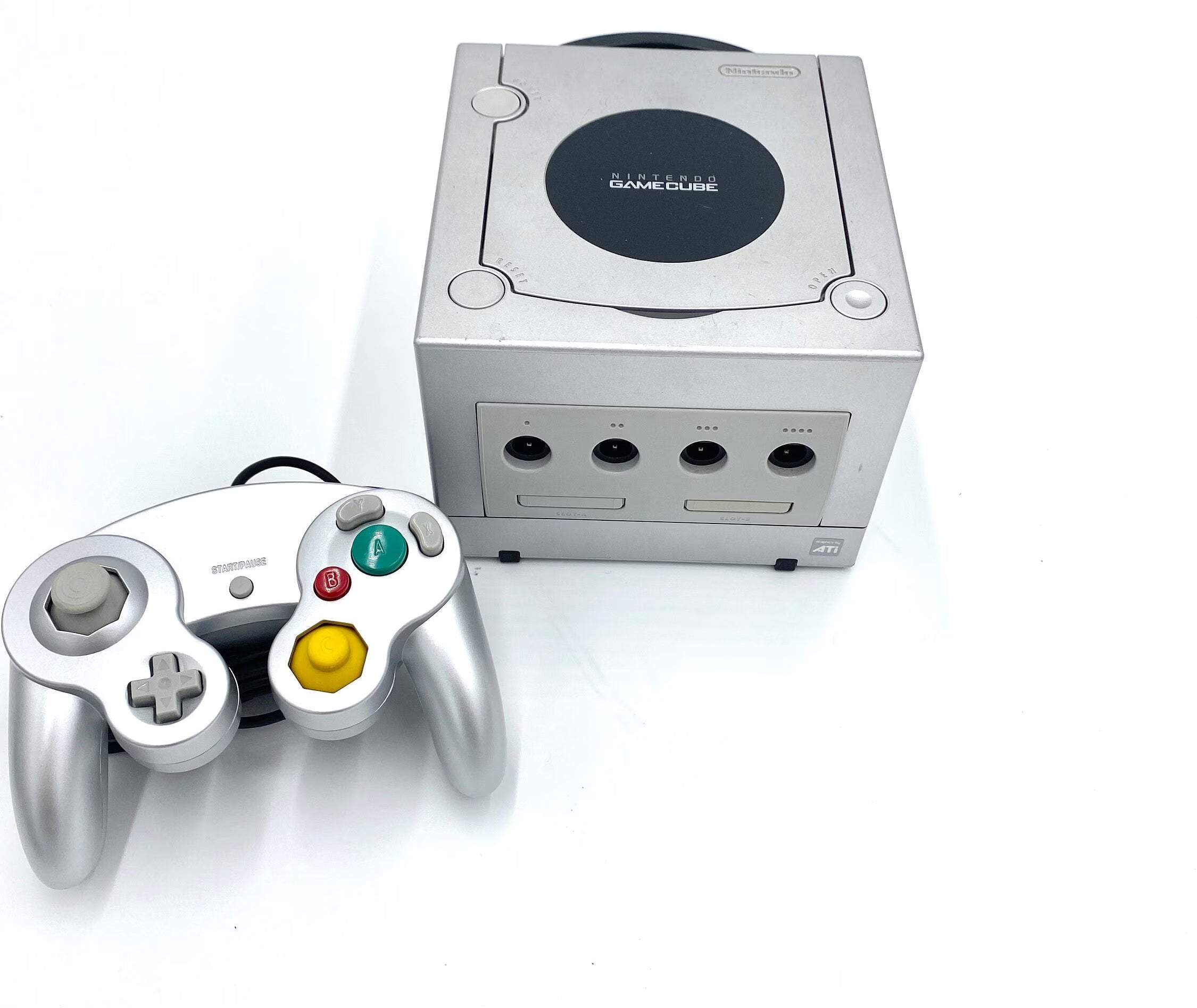 Nintendo Gamecube Console NGC Console Various Colors + Controller + Wires Bundle